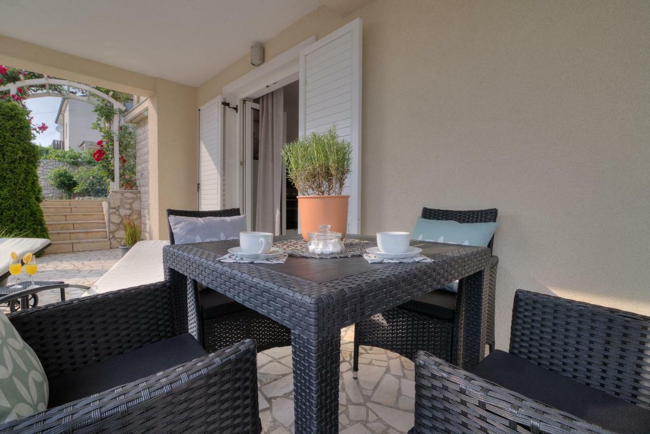 Apartment Barbara Сень Екстер'єр фото