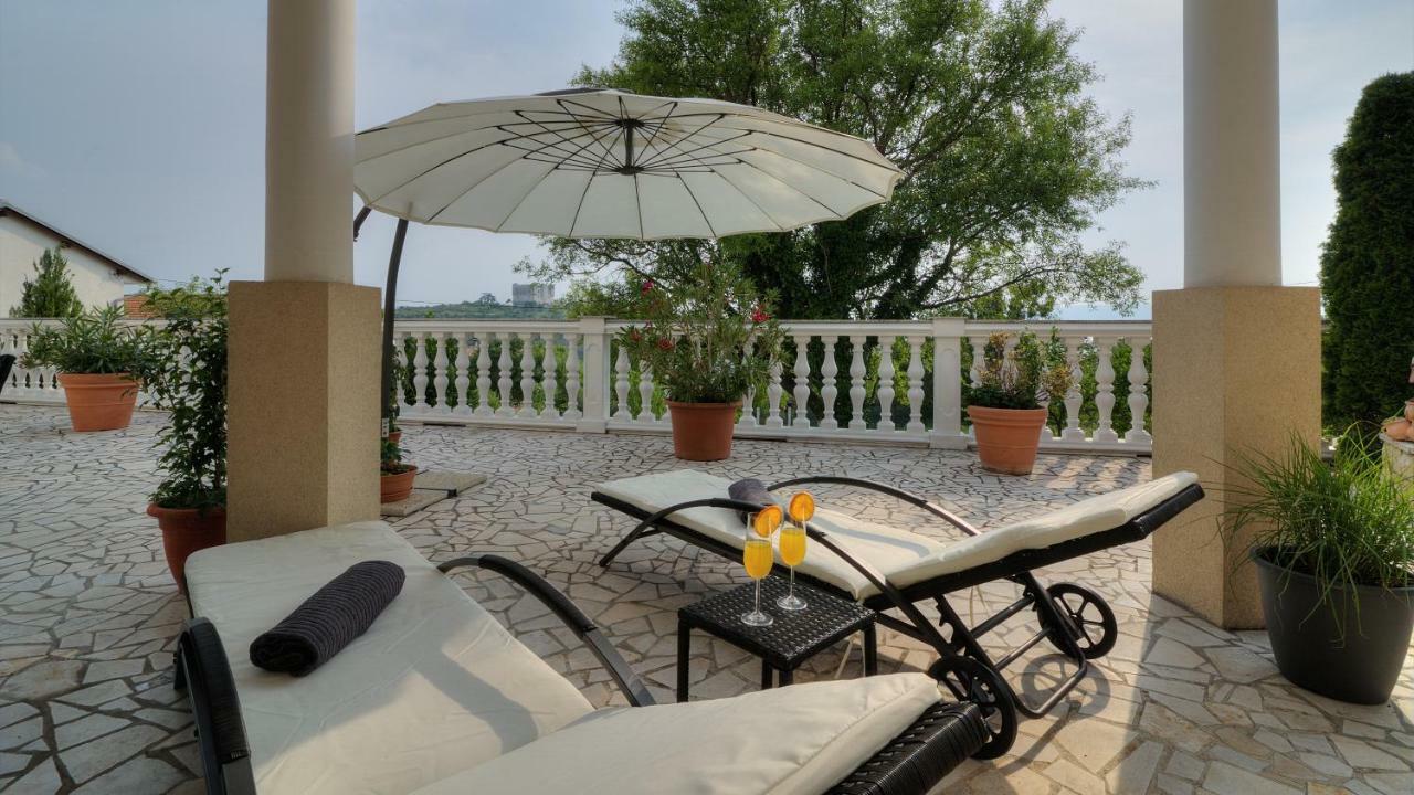 Apartment Barbara Сень Екстер'єр фото