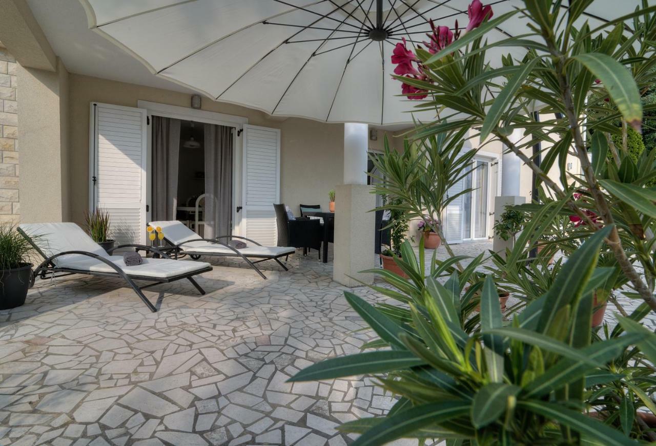 Apartment Barbara Сень Екстер'єр фото