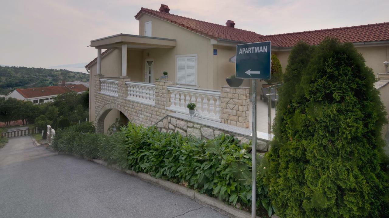 Apartment Barbara Сень Екстер'єр фото